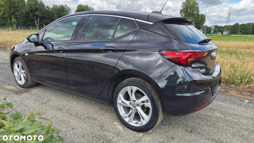 Opel Astra 1.4 Turbo Design Edition - 4