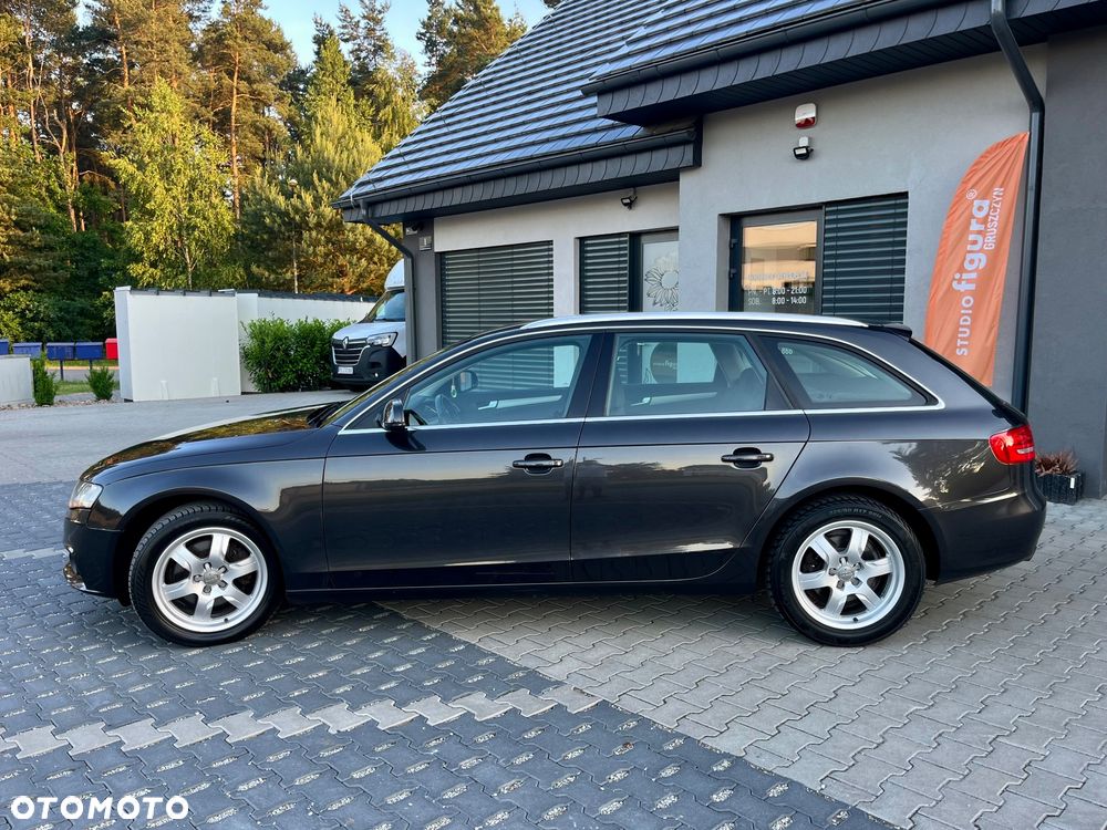 Audi A4 Avant 1.8 TFSI Ambiente - 9