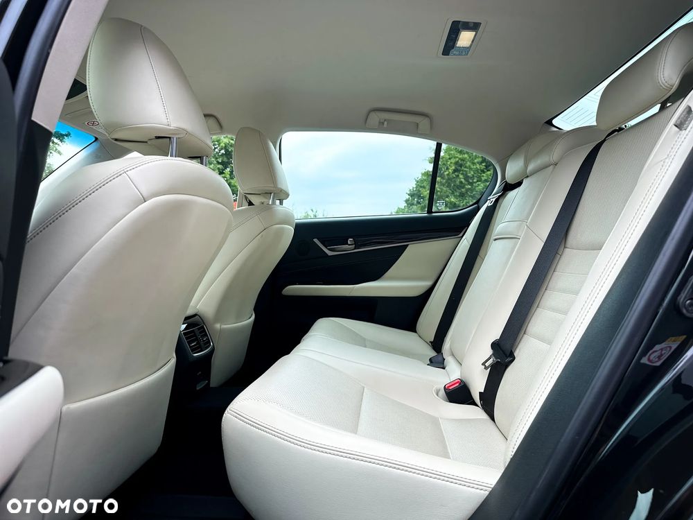 Lexus GS 200t / 300 Elegance - 32