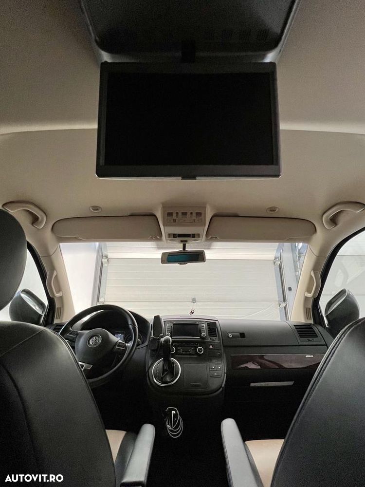 Volkswagen Multivan - 27