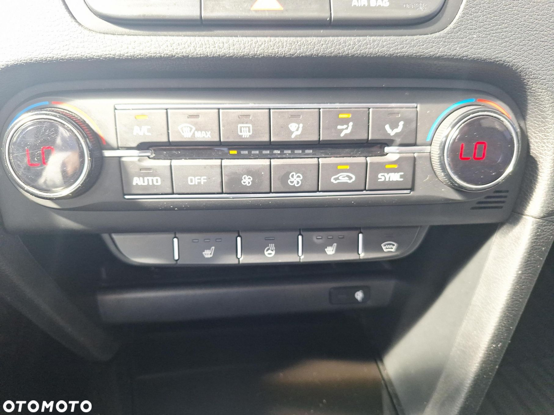 Kia Ceed - 18