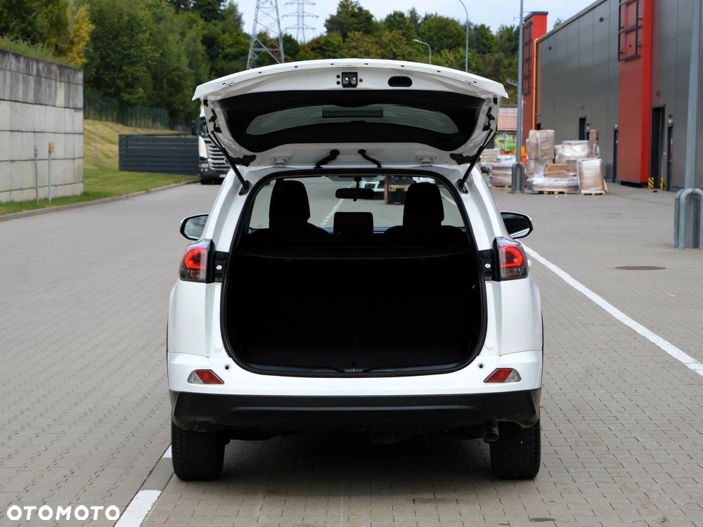 Toyota RAV4 2.0 D-4D Premium 4x2 - 29