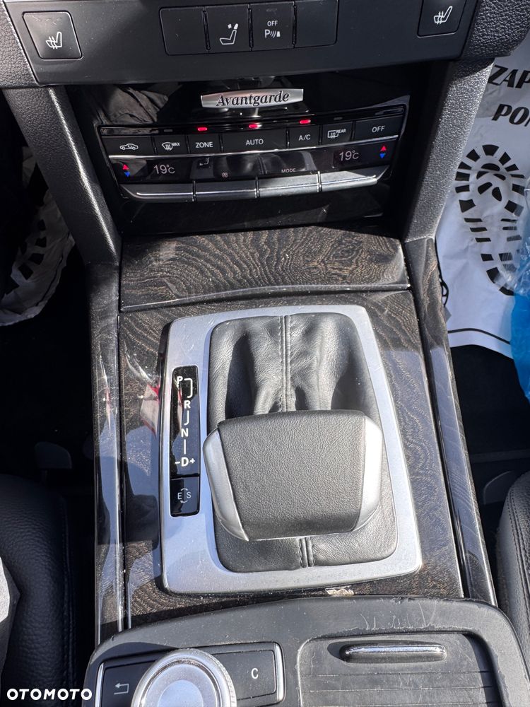 Mercedes-Benz Klasa E 250 CDI DPF BlueEFFICIENCY 7G-TRONIC Avantgarde - 14
