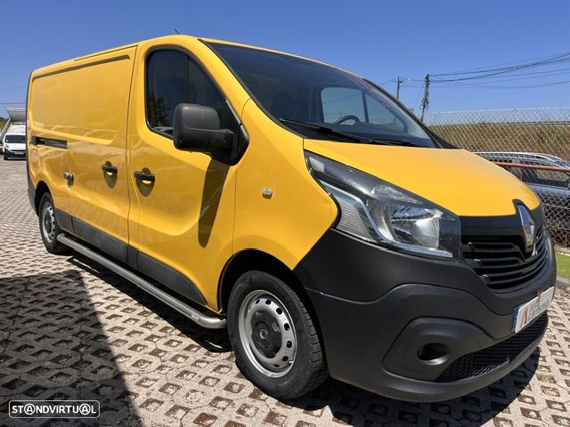 Renault TRAFIC LONGA COM AC - 3