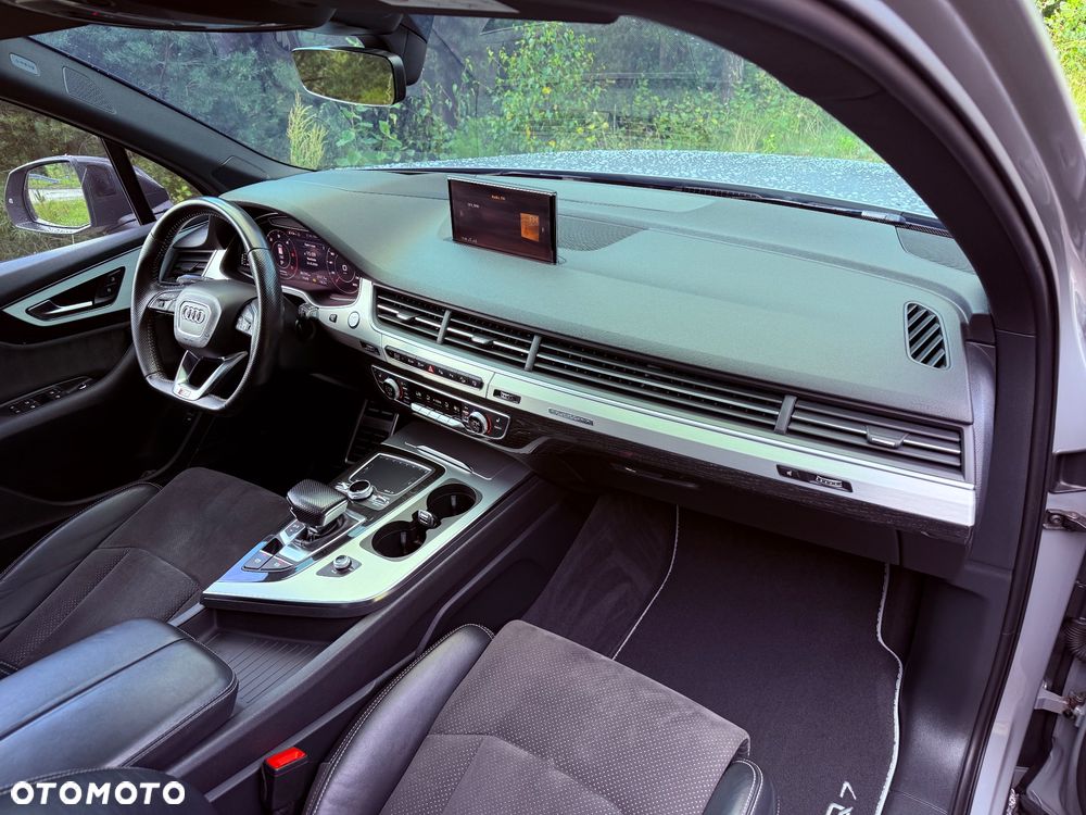 Audi Q7 - 22