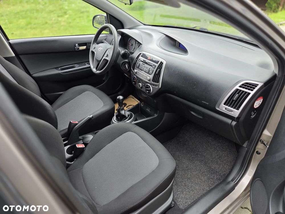 Hyundai i20 1.2 Classic - 19