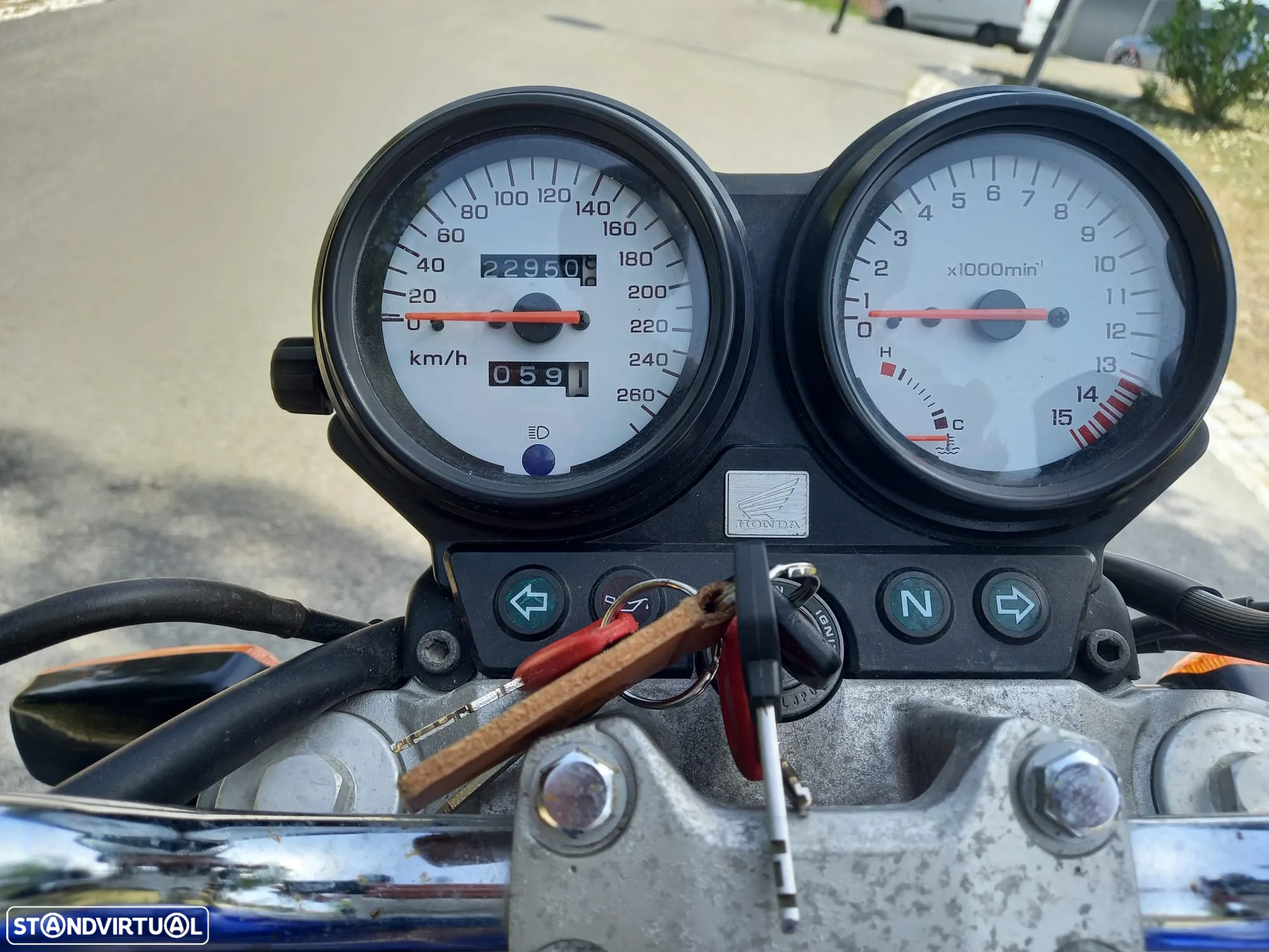 Honda Hornet 600  Possível Financiamento - 8