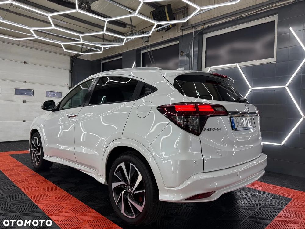 Honda HR-V 1.5 Executive (ADAS) CVT - 9