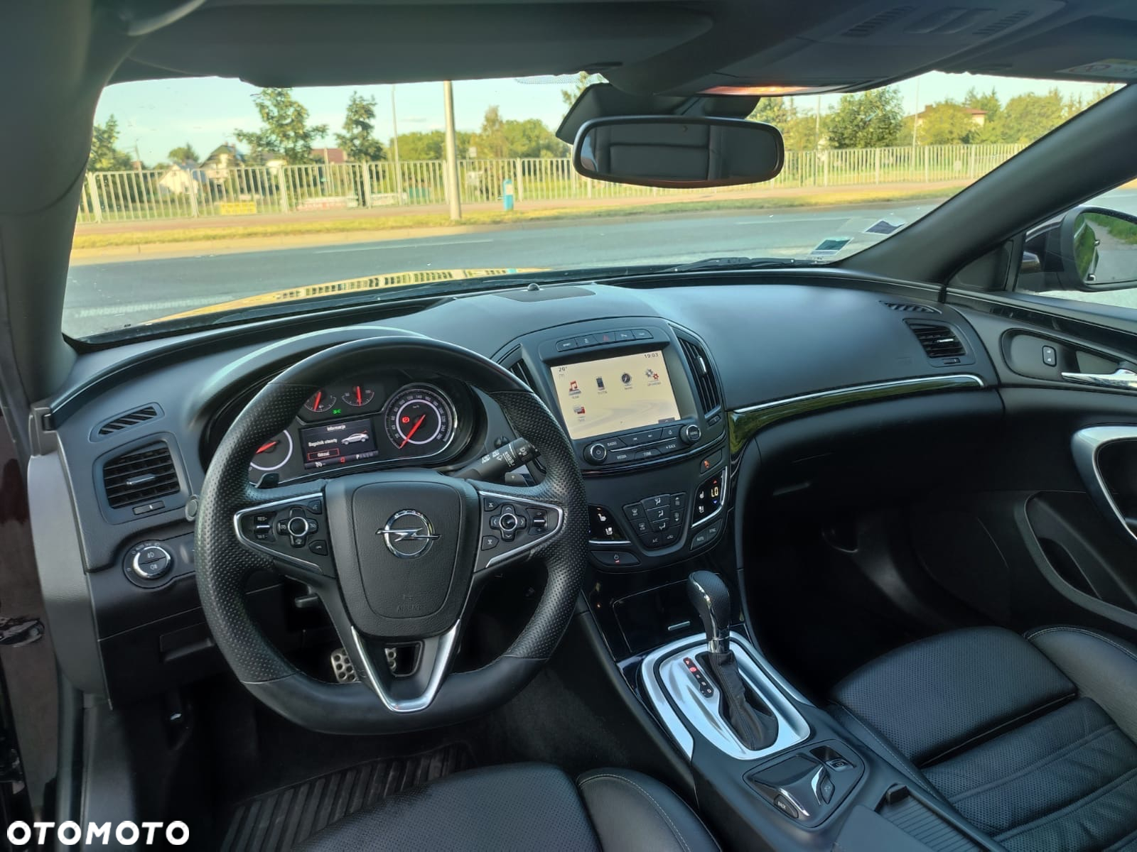 Opel Insignia 2.0 Bi TurboCDTI Sports Tourer Edition - 18