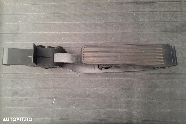 Pedala acceleratie A2113000404 A2113000404 Mercedes-Benz C-Class W204 - 2