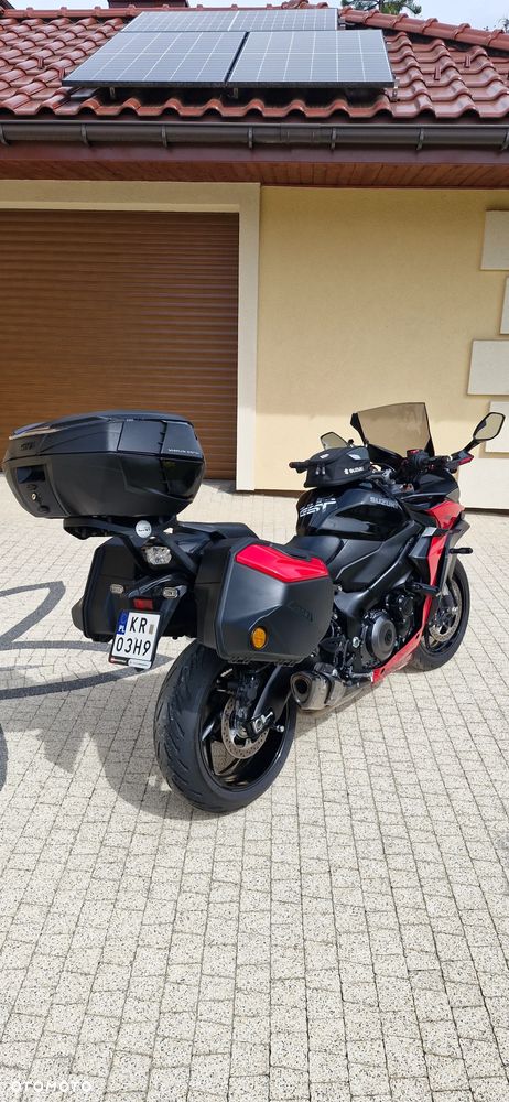 Suzuki GSX 1000 - 3