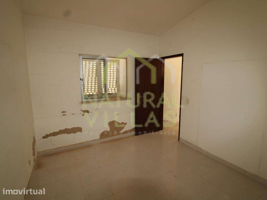 Casa para recuperar com grande potencial de ampliação - Gambelas, Faro - Grande imagem: 5/8