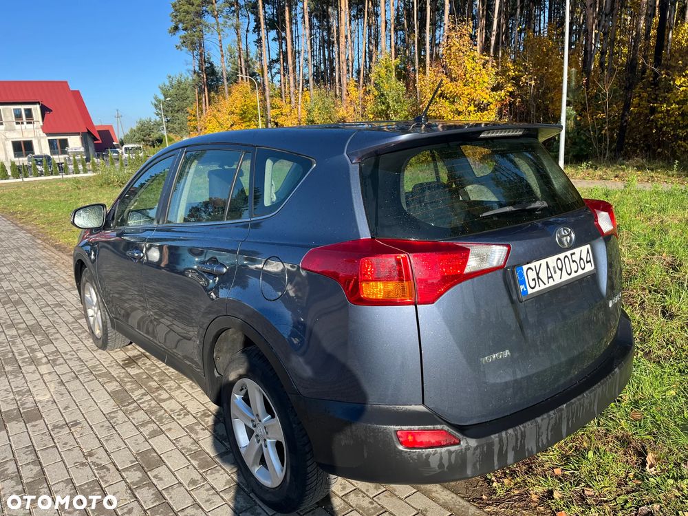 Toyota Rav4 2015 photo 5