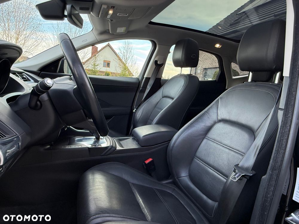 Jaguar E-Pace 2.0 i4D AWD R-Dynamic S - 16
