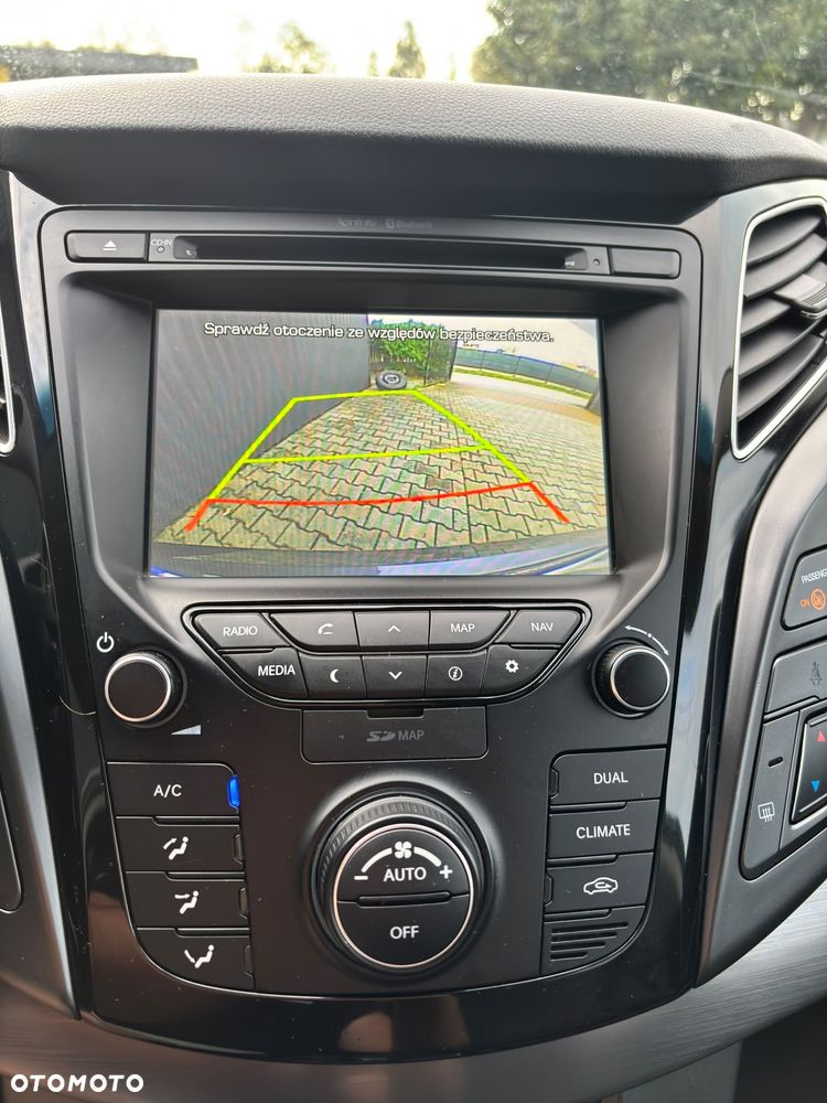 Hyundai i40 Kombi 1.7 CRDi DCT Premium - 18