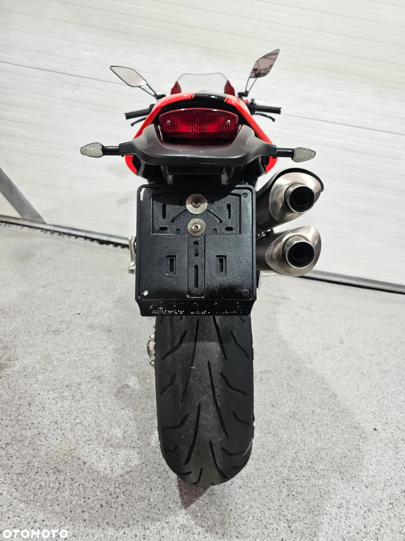 Ducati Monster - 29