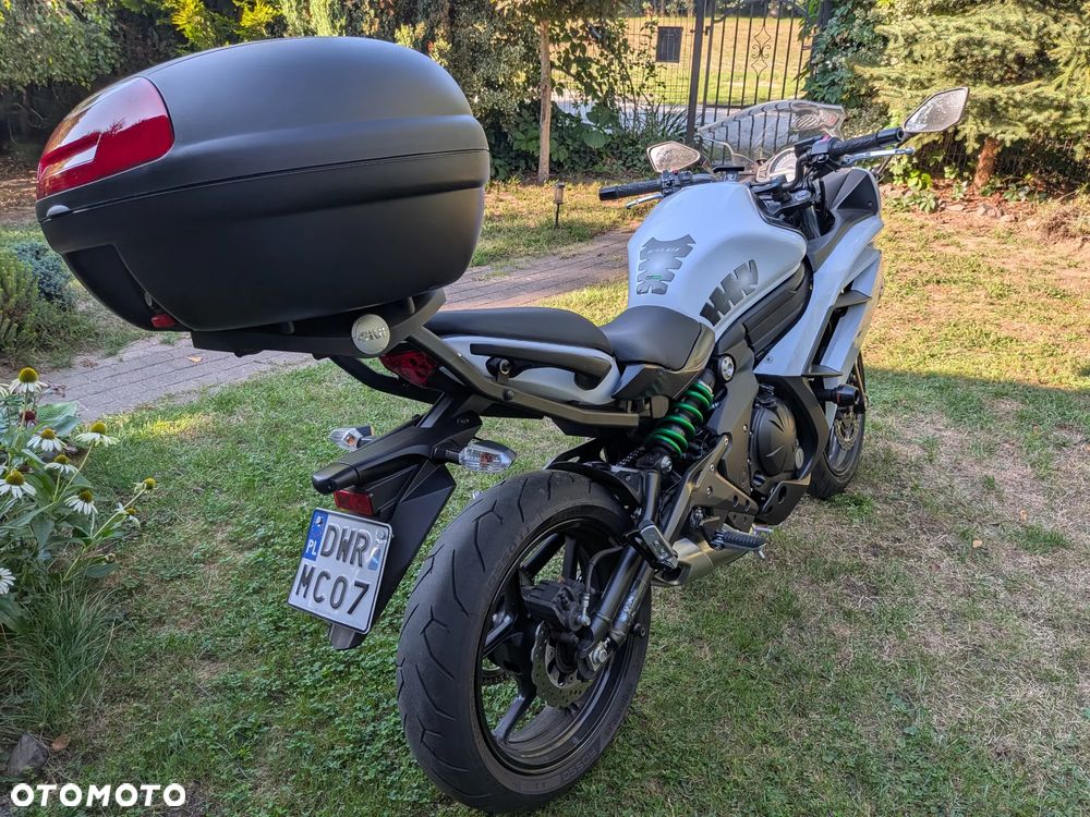 Kawasaki ER - 7