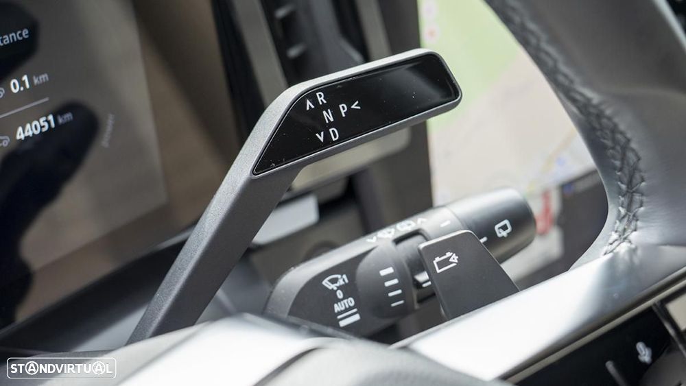 Renault Mégane E-Tech EV60 Iconic Autonomia Conforto - 24