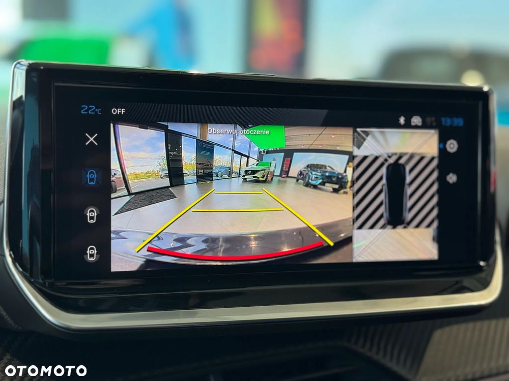 Peugeot 208 e-208 50kWh Allure - 29