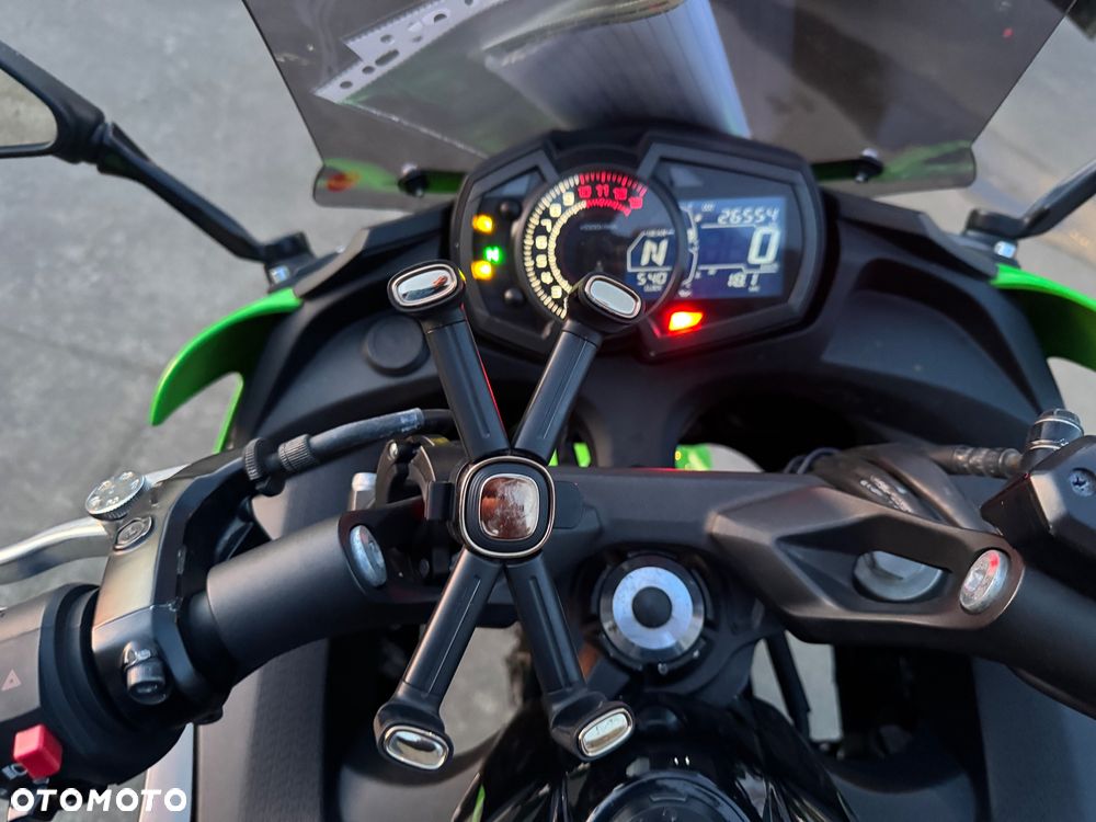 Kawasaki Ninja - 33
