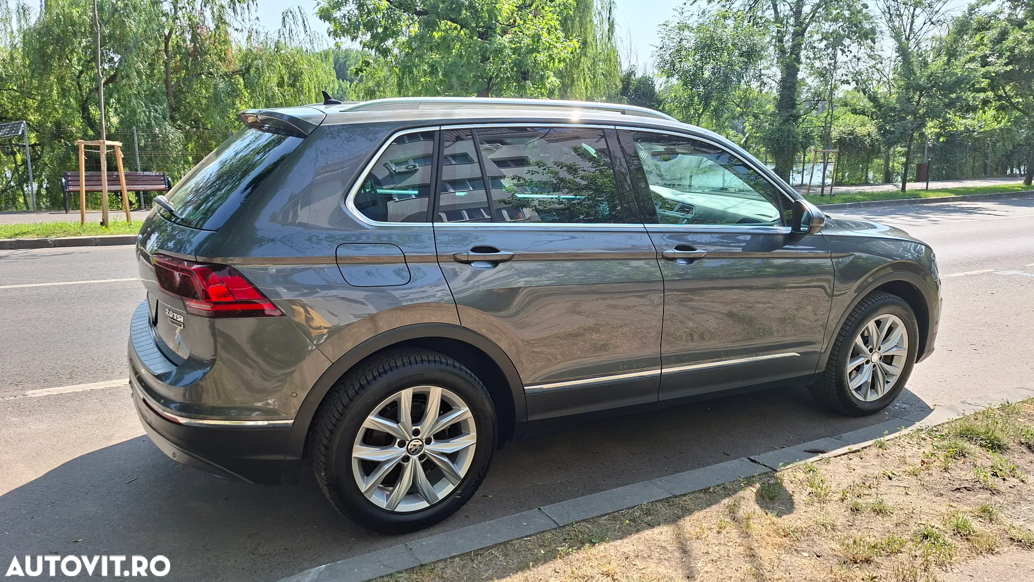 Volkswagen Tiguan 2.0 TSI DSG 4Mot Highline - 3