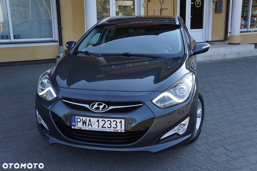 Hyundai i40 i40cw 1.7 CRDi Fifa World Cup Edition - 2