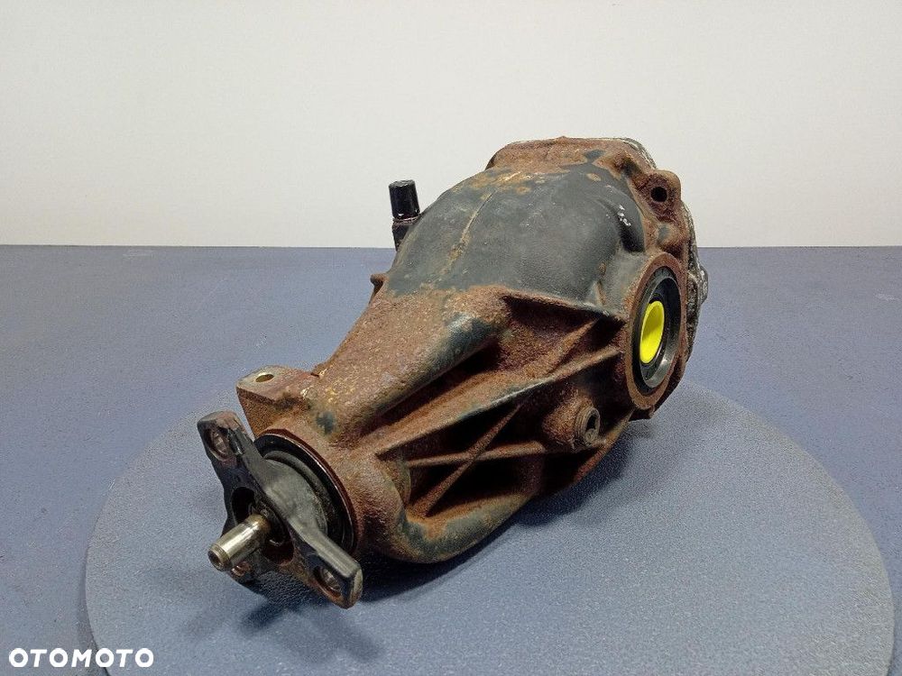 MERCEDES C W203 1.8K 170KM MOST TYLNY DYFERENCJAŁ A2033510008 - 1