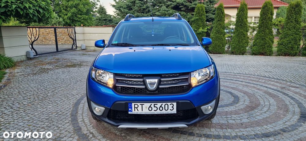 Dacia Sandero TCe 90 Laureate - 8