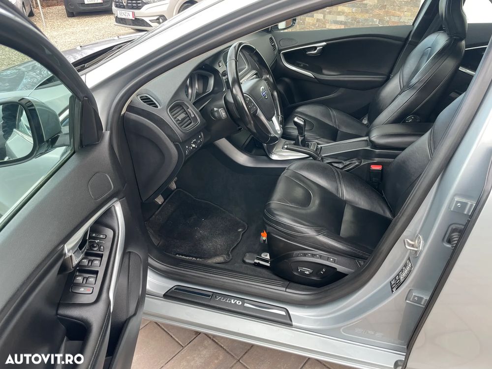 Volvo V40 - 13