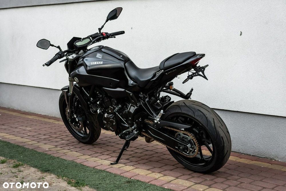 Yamaha MT - 5