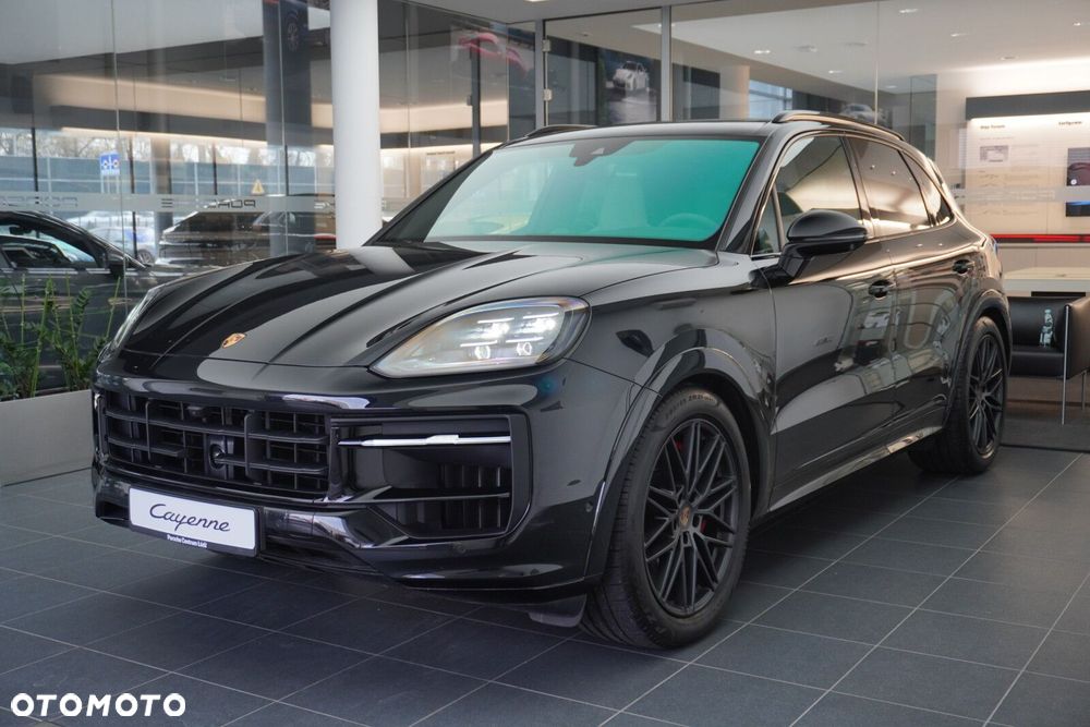 Porsche Cayenne GTS - 8
