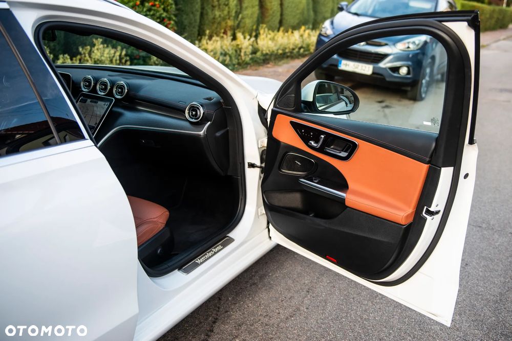 Mercedes-Benz Klasa C 220 d mHEV Avantgarde - 37
