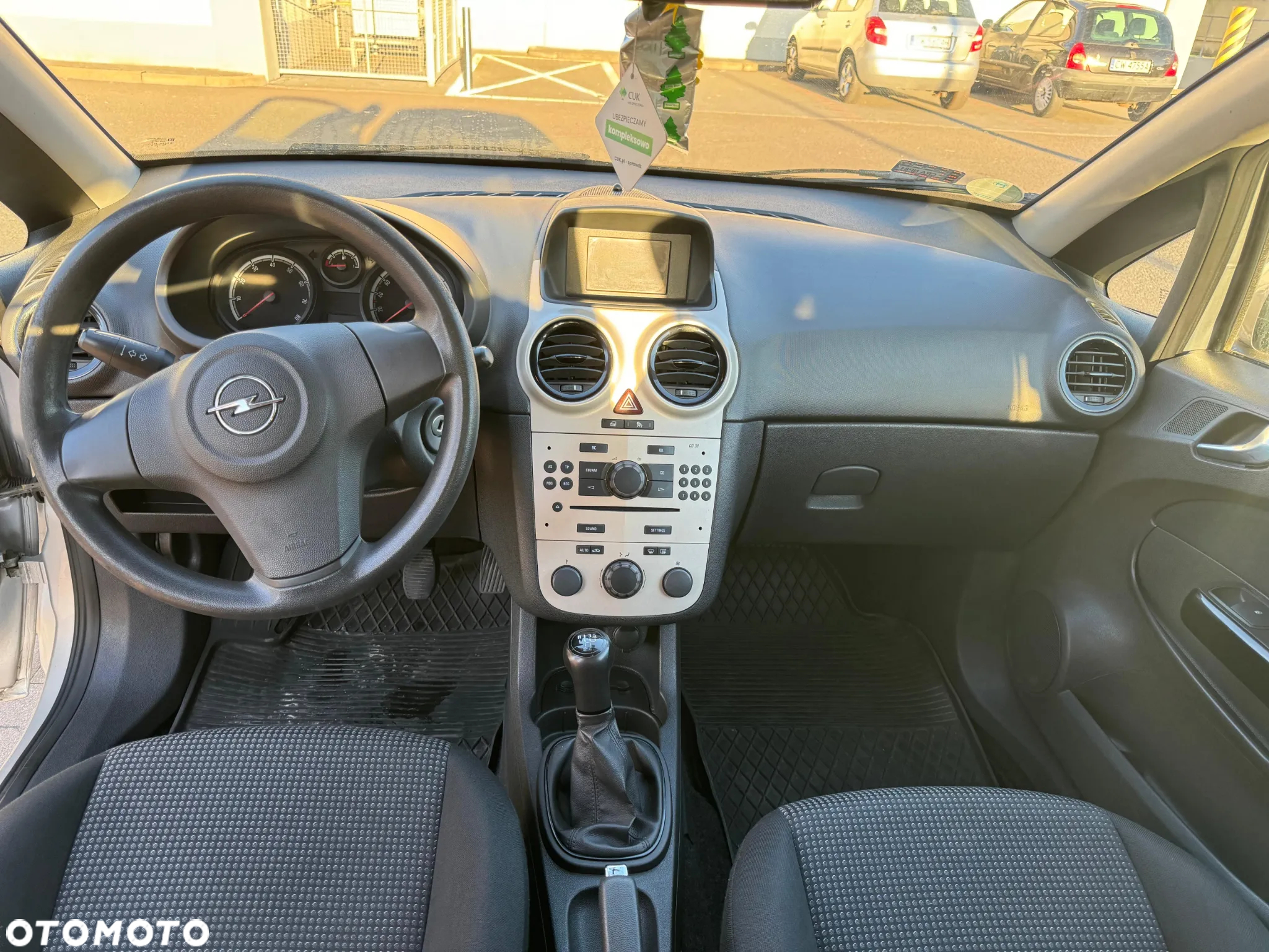 Opel Corsa - 12