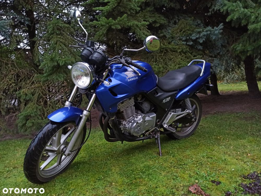 Honda CB - 11