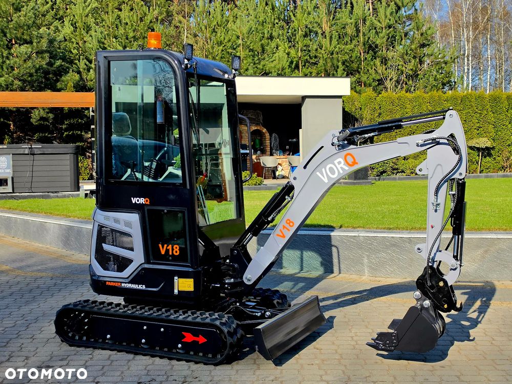 Inny Nowa minikoparka VORQ V18 - KUBOTA D722 , 3 łyżki w zestawie - 3