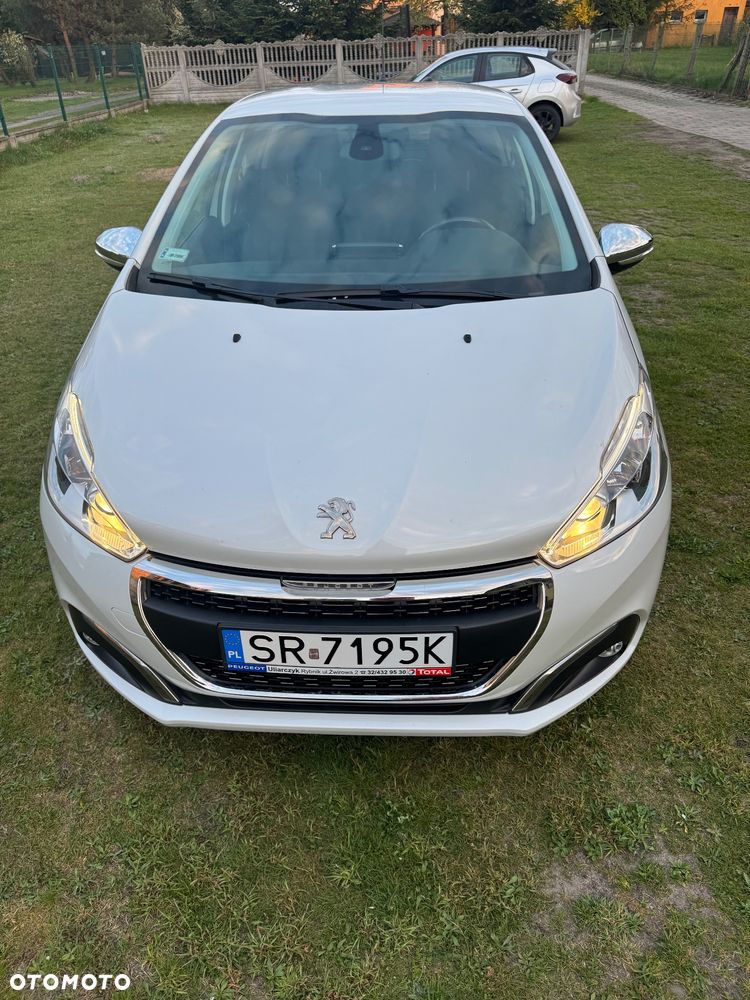 Peugeot 208 1.2 PureTech Allure - 1
