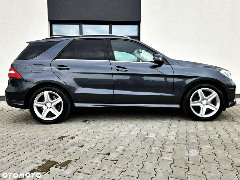 Mercedes-Benz ML 350 BlueTec 4-Matic - 5