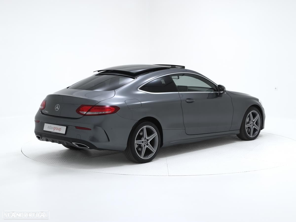 Mercedes-Benz C 250 - 3