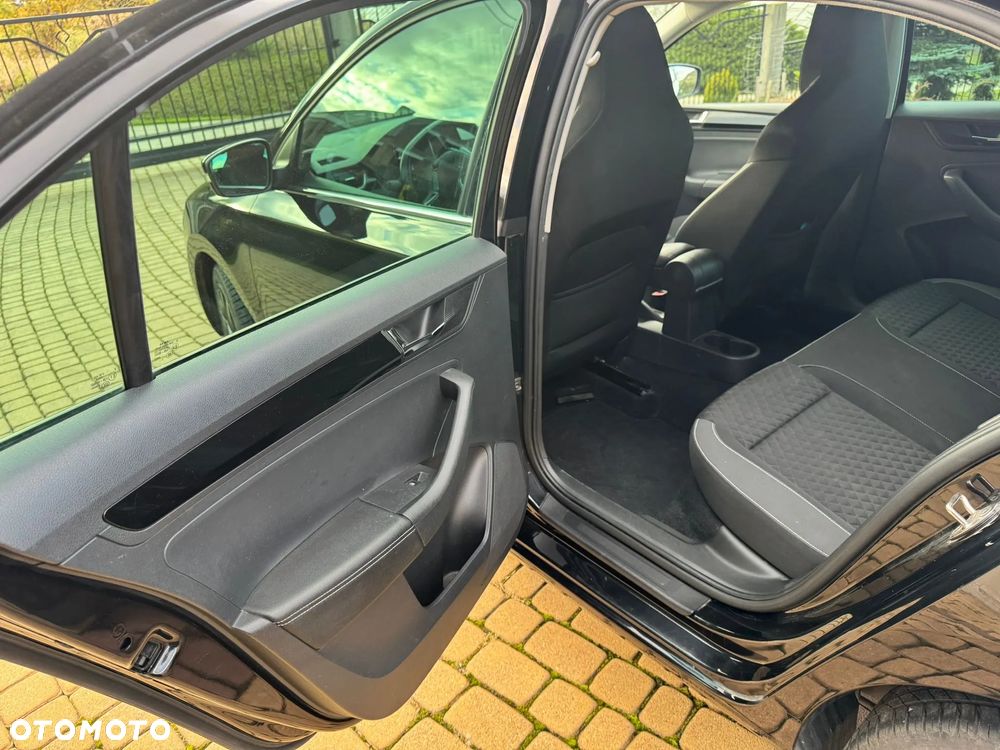 Skoda RAPID 1.0 TSI Style - 11