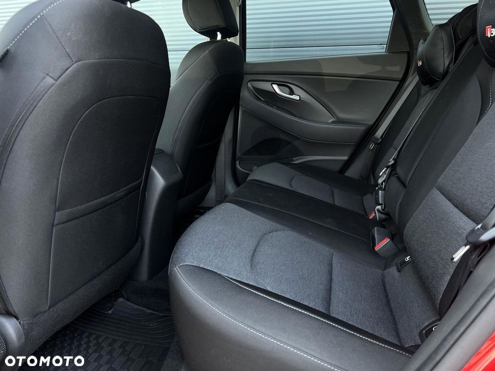 Hyundai i30 1.0 T-GDI Smart DCT - 24