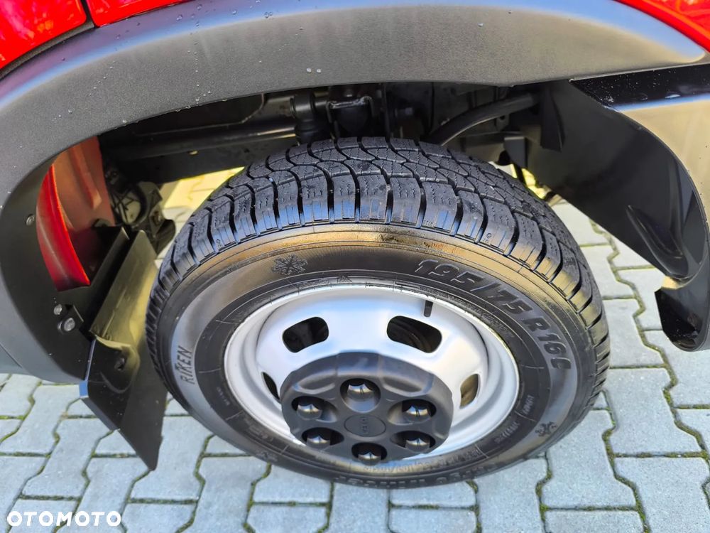 Iveco Daily 50C18 Plandeka, 12 Palet, Sypialnia, Firana+Drzwi z tyłu. - 38