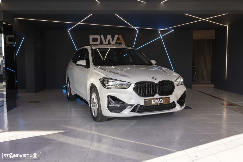 BMW X1 25 e xDrive - 1