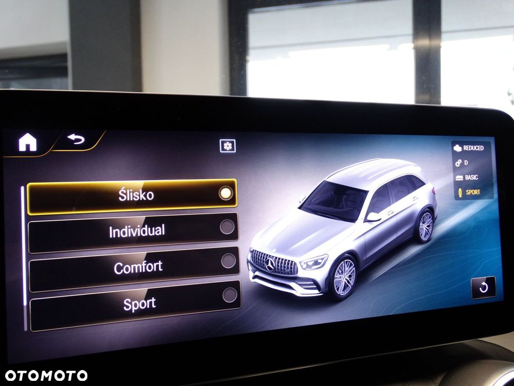 Mercedes-Benz GLC - 35