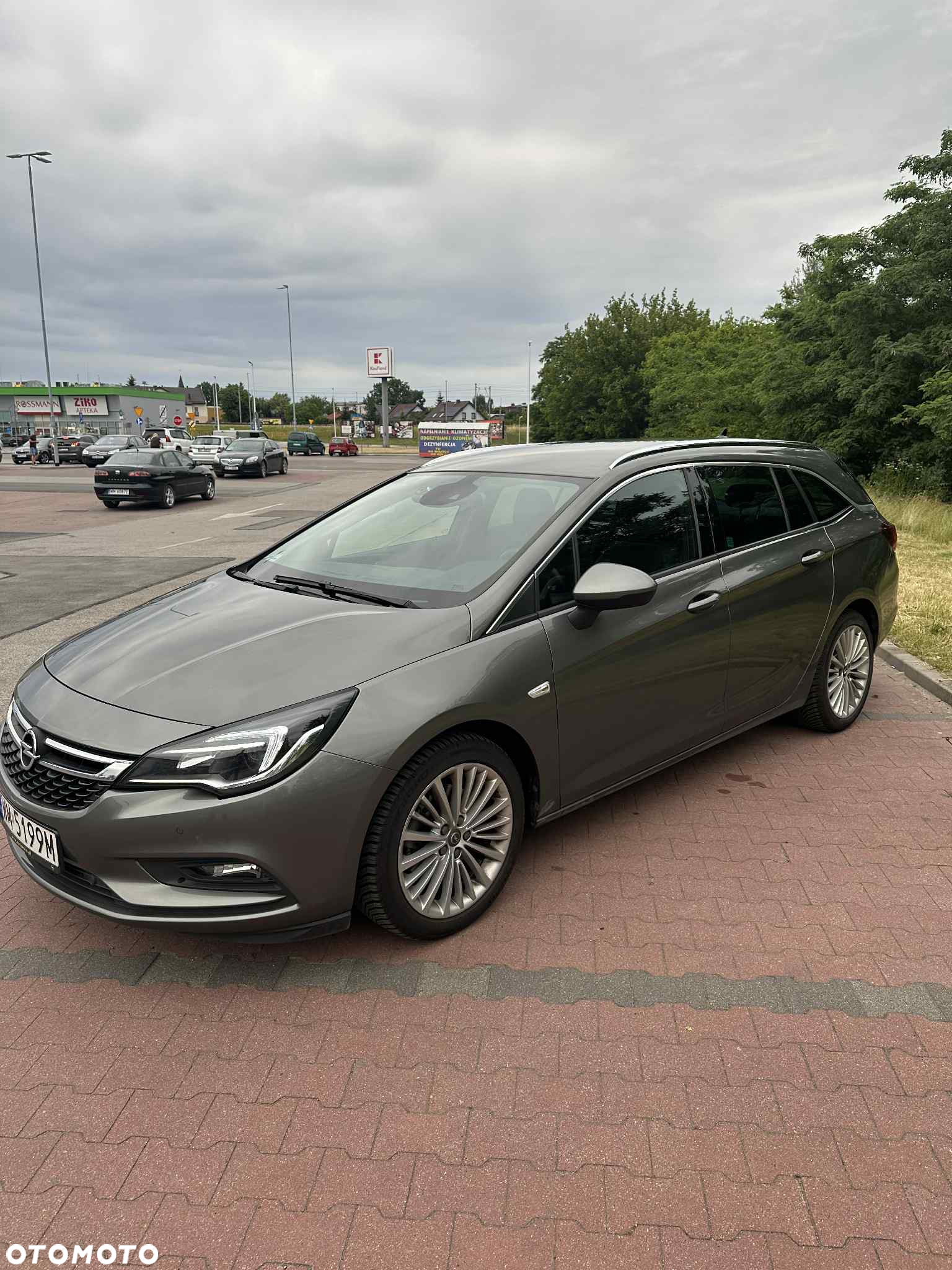 Opel Astra V 1.6 T Elite S&S - 3