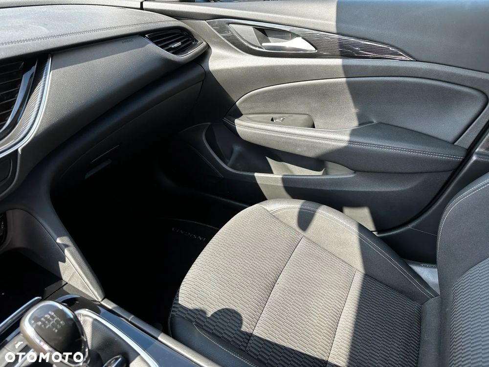 Opel Insignia - 19