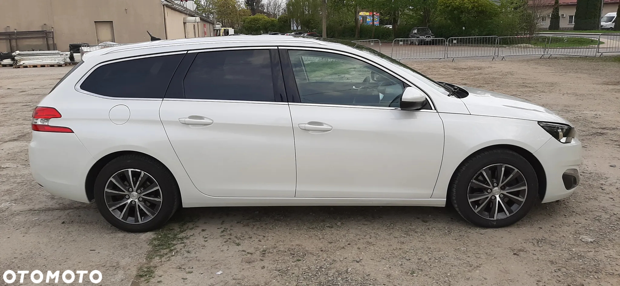 Peugeot 308 2.0 BlueHDi Allure S&S - 7
