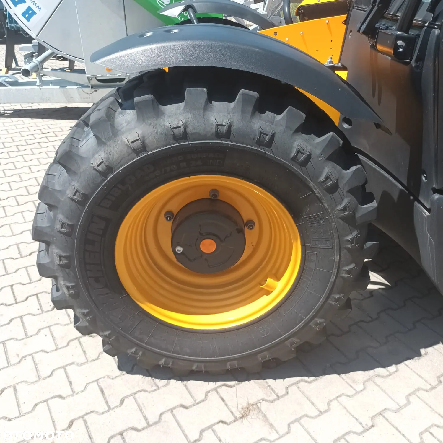 JCB 542-70 AGRI XTRA - 10