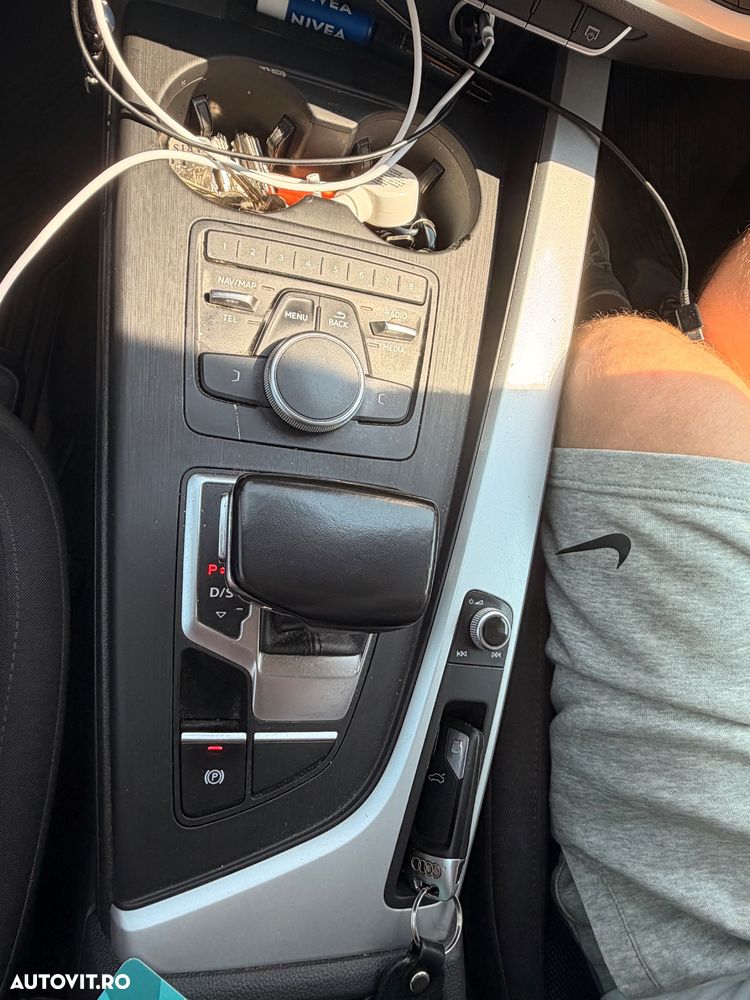 Audi A4 Limuzina 2.0 TDI quattro S tronic - 11