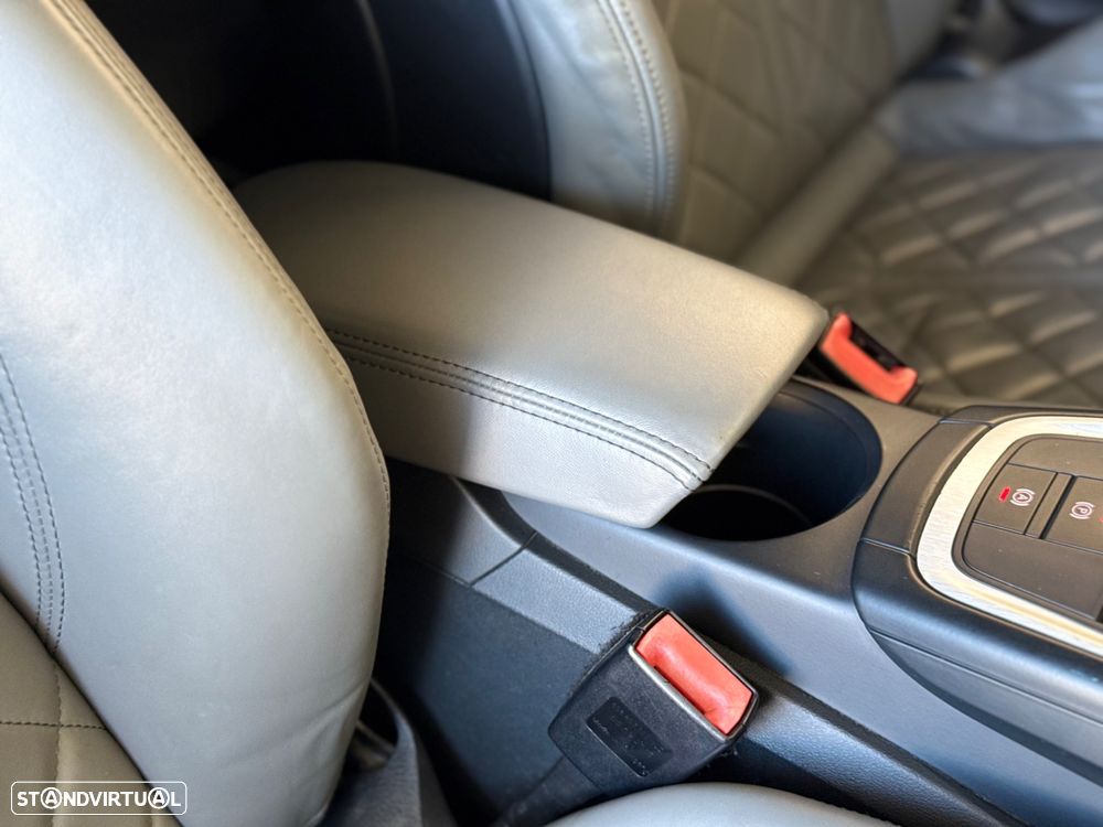 Audi TT Coupé 2.0 TFSI S-line - 52