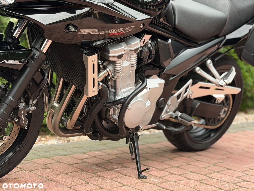 Suzuki Bandit - 17
